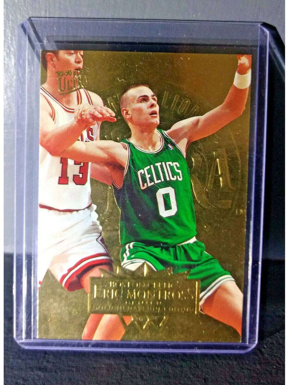 1995-96 Eric Montross Fleer Ultra Gold Medallion #13 Basketball Card
